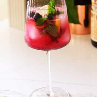 Lemon blueberry mocktail